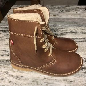 Duckfeet Odense Size 11.5 NWOT 44